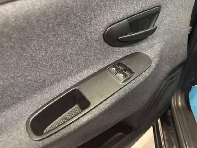 Lancia Ypsilon III 1.0 firefly hybrid Silver s&s 70cv - Immagine 24