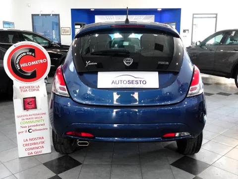 Lancia Ypsilon 1.0 firefly hybrid Gold s&s 70cv 5p.ti - Immagine 6