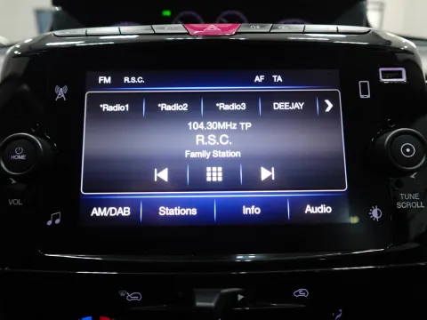 Lancia Ypsilon 1.0 firefly hybrid Gold s&s 70cv 5p.ti - Immagine 15