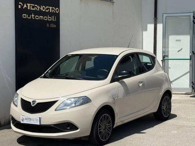 Lancia Ypsilon 1.2 Gold 69cv my18 - Immagine 1