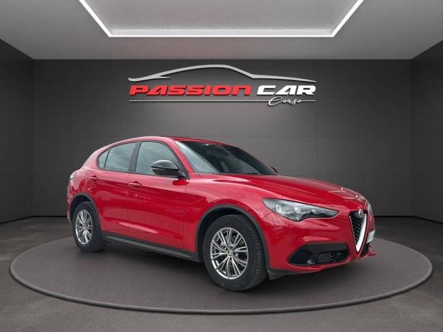 Alfa Romeo Stelvio 2.2 t Super rwd 160cv auto - Immagine 1