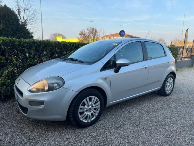 Fiat Punto 1.2 Lounge 5p - NEOPATENTATI - Immagine 1