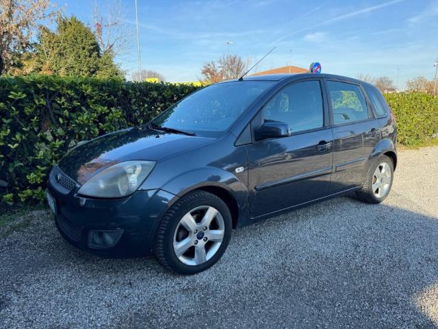 Ford Fiesta 1.2 Ghia 5p - Immagine 1