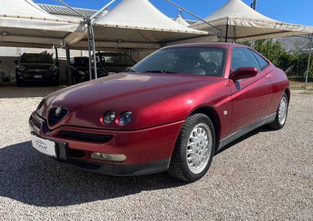 Alfa Romeo GTV 2.0 16v ts Lusso c pelle Momo - Immagine 1