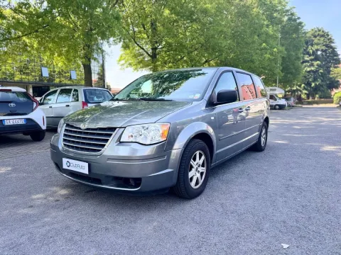 Chrysler Grand Voyager 2.8 crd Limited auto dpf - Immagine 1