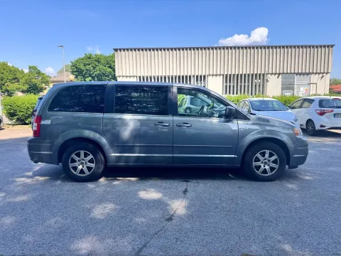 Chrysler Grand Voyager 2.8 crd Limited auto dpf - Immagine 4