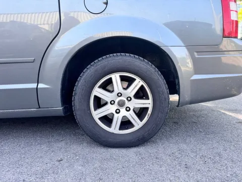 Chrysler Grand Voyager 2.8 crd Limited auto dpf - Immagine 14