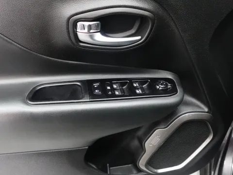 Jeep Renegade 1.6 mjt Limited 2wd 130cv - Immagine 21