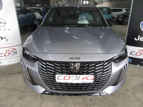 Peugeot 208 1.2 puretech GT s&s 100cv - Immagine 3