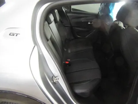 Peugeot 208 1.2 puretech GT s&s 100cv - Immagine 10