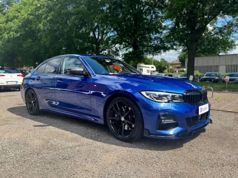 BMW 330i Msport auto - Immagine 3