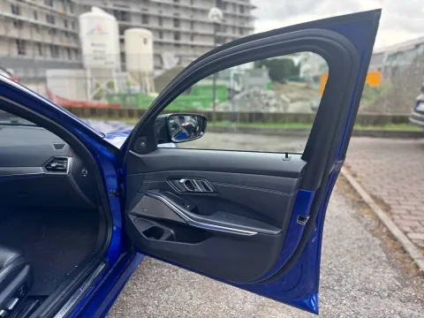 BMW 330i Msport auto - Immagine 18