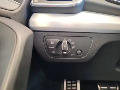 Audi Q5 40 2.0 tdi S line Plus quattro 190cv s-tronic my20 - Immagine 29