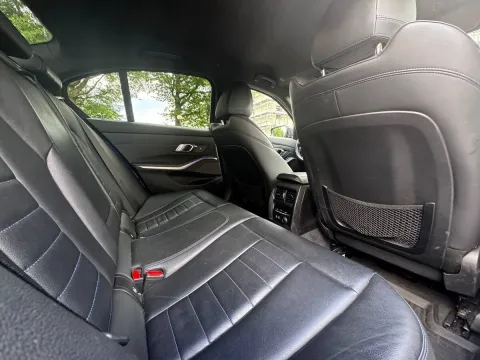 BMW 330i Msport auto - Immagine 27