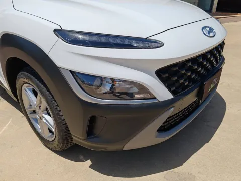 Hyundai Kona 1.6 crdi 48V Xtech 2wd 136cv imt - Immagine 2