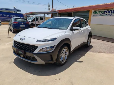 Hyundai Kona 1.6 crdi 48V Xtech 2wd 136cv imt - Immagine 4
