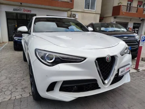 Alfa Romeo Stelvio 2.9 bi-t V6 Quadrifoglio Q4 510cv auto my19 - Immagine 4