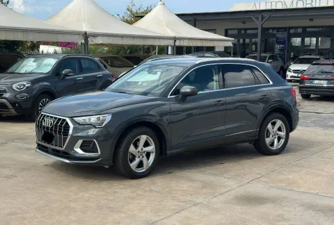 Audi Q3 35 2.0 tdi Business Advanced s-tronic - Immagine 1