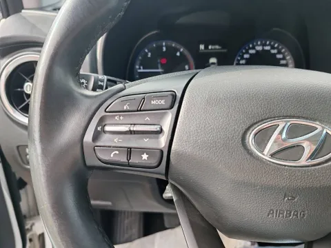Hyundai Kona 1.6 crdi 48V Xtech 2wd 136cv imt - Immagine 19