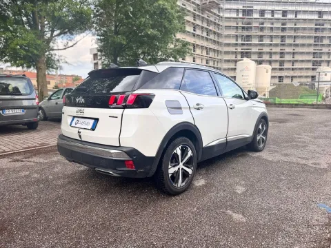 Peugeot 3008 1.2 puretech t GT Line s&s 130cv eat8 - Immagine 5