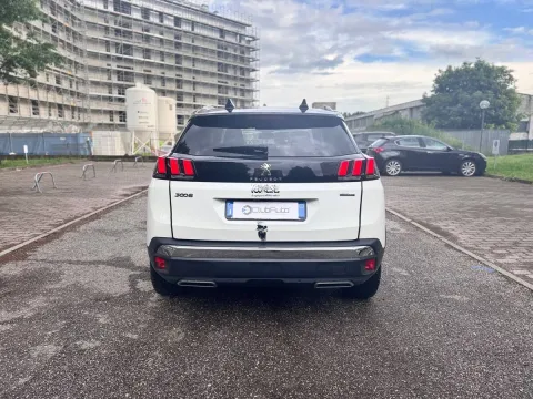 Peugeot 3008 1.2 puretech t GT Line s&s 130cv eat8 - Immagine 6
