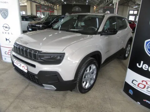 Jeep Avenger 1.2 turbo Altitude fwd 100cv - Immagine 4