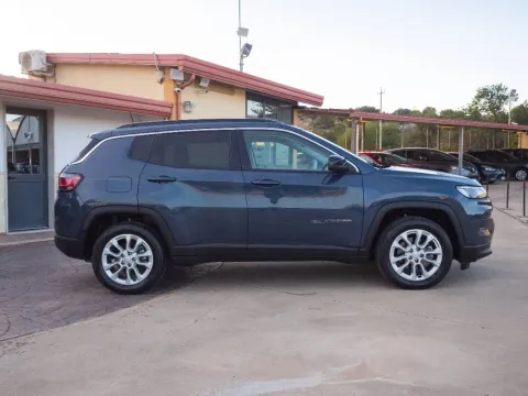 Jeep Compass 1.6 mjt Limited 2wd 130cv - Immagine 8