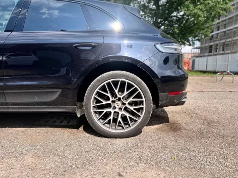 Porsche Macan 2.0 245cv pdk - Immagine 9