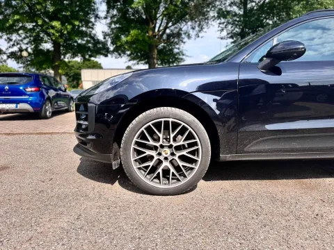 Porsche Macan 2.0 245cv pdk - Immagine 10