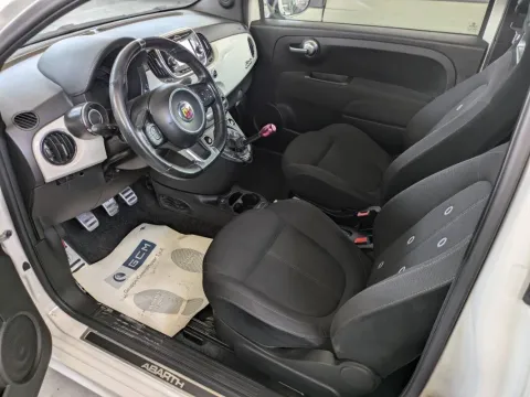 Abarth 595 1.4 t-jet 145cv - Immagine 24