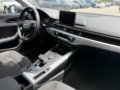 Audi A4 Avant 2.0 tdi Business 150cv s-tronic - Immagine 12