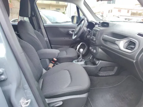 Jeep Renegade 1.0 t3 Longitude 2wd - Immagine 10