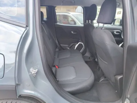 Jeep Renegade 1.0 t3 Longitude 2wd - Immagine 11