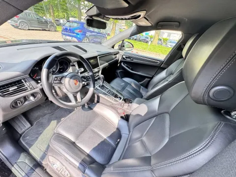 Porsche Macan 2.0 245cv pdk - Immagine 16