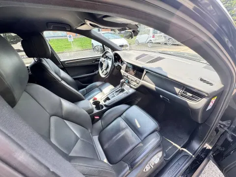 Porsche Macan 2.0 245cv pdk - Immagine 18