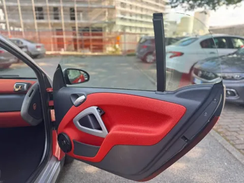 Smart Fortwo 1.0 Passion 84cv - Immagine 18