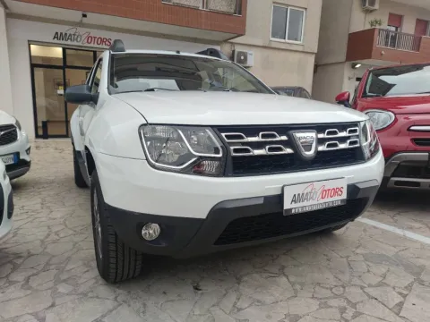 Dacia Duster 1.5 dci Prestige 4x2 s&s 110cv E6 - Immagine 3