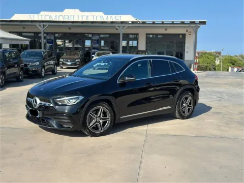 Mercedes GLA 200 d Premium 4matic auto - Immagine 1