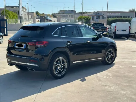 Mercedes GLA 200 d Premium 4matic auto - Immagine 10