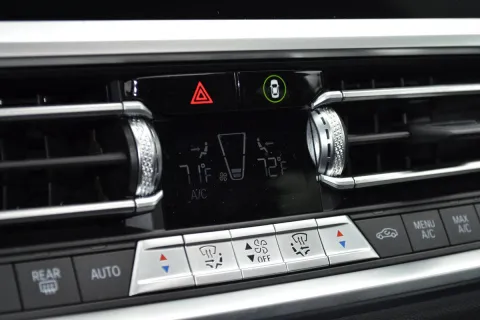 BMW 330d Touring mhev 48V xdrive Msport auto - Immagine 18