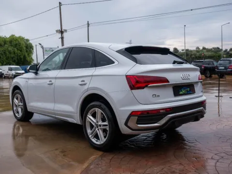 Audi Q5 Sportback 40 2.0 tdi mhev 12V S line quattro s-tronic - Immagine 5