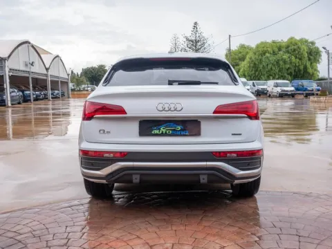 Audi Q5 Sportback 40 2.0 tdi mhev 12V S line quattro s-tronic - Immagine 6