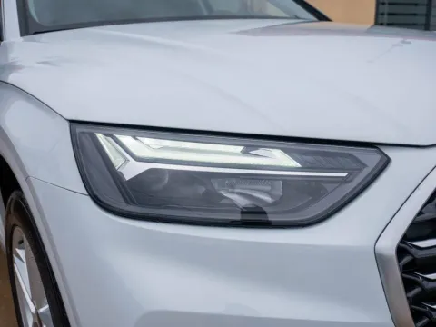 Audi Q5 Sportback 40 2.0 tdi mhev 12V S line quattro s-tronic - Immagine 9