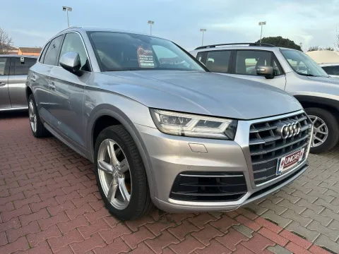 Audi Q5 40 2.0 tdi Business Sport quattro 190cv s-tronic - Immagine 2