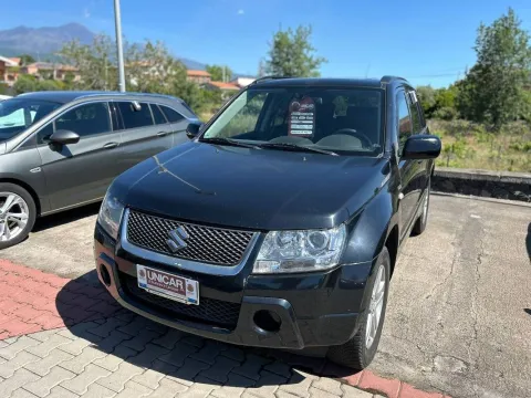 Suzuki Grand Vitara 5p 1.9 ddis Executive - Immagine 1