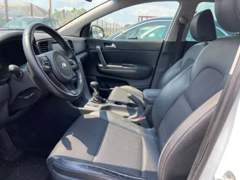 Kia Sportage 1.7 crdi Cool 2wd 115cv - Immagine 5