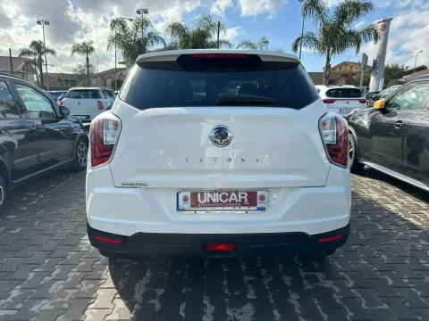 Ssangyong Tivoli 1.6 Exclusive 2wd - Immagine 4
