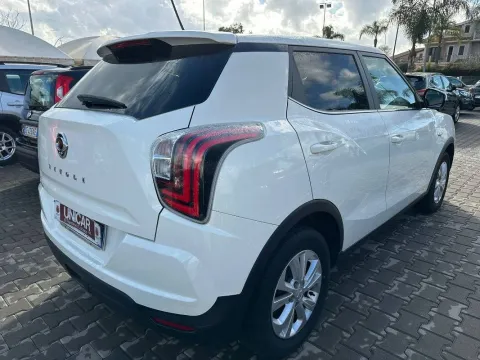 Ssangyong Tivoli 1.6 Exclusive 2wd - Immagine 5