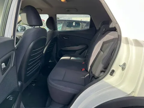 Ssangyong Tivoli 1.6 Exclusive 2wd - Immagine 11