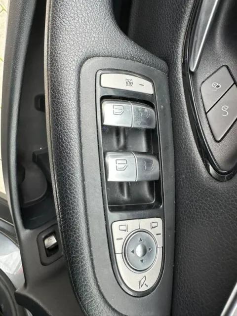 Mercedes GLC 250 d Sport 4matic auto - Immagine 16